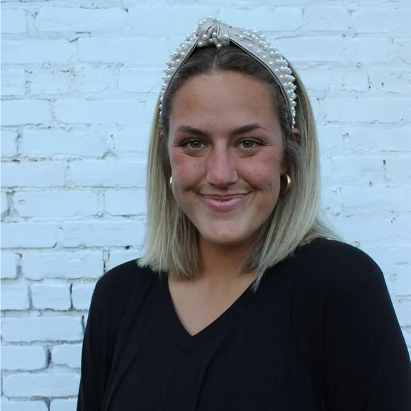 Pearl Headband - Picture 3 of 8